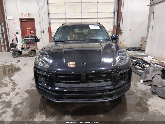 2022 PORSCHE MACAN S 13