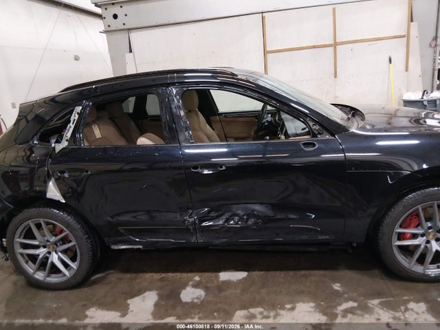 2022 PORSCHE MACAN S 14