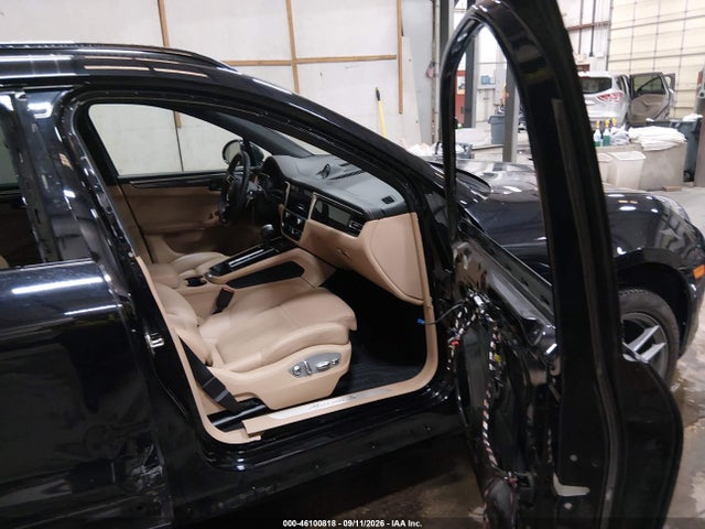 2022 PORSCHE MACAN S 5