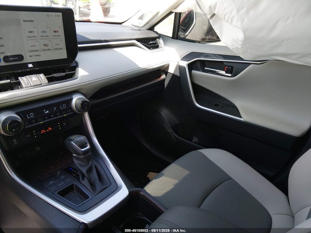 2023 TOYOTA RAV4 LIMITED 5
