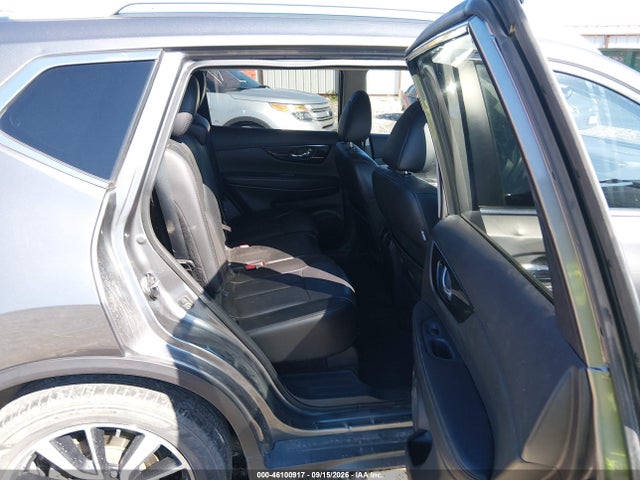 2019 NISSAN ROGUE SL 8