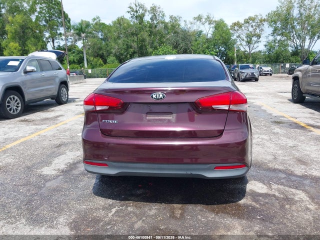 2017 KIA FORTE LX 16