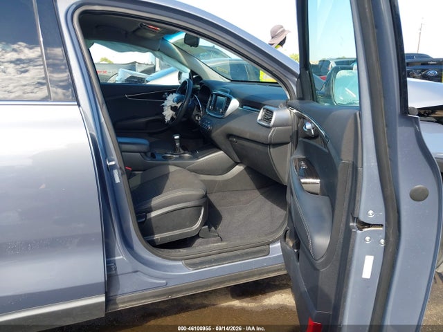 2020 KIA SORENTO 2.4L LX 5