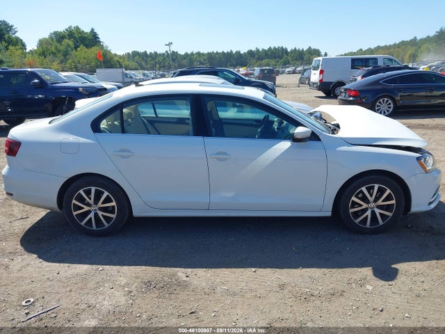 2017 VOLKSWAGEN JETTA 1.4T SE 13