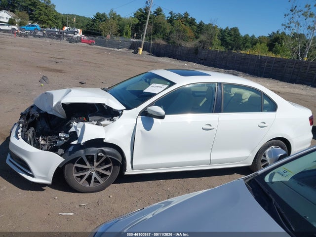 2017 VOLKSWAGEN JETTA 1.4T SE 14
