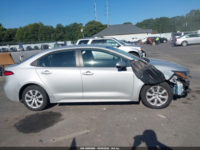 2022 TOYOTA COROLLA LE 12