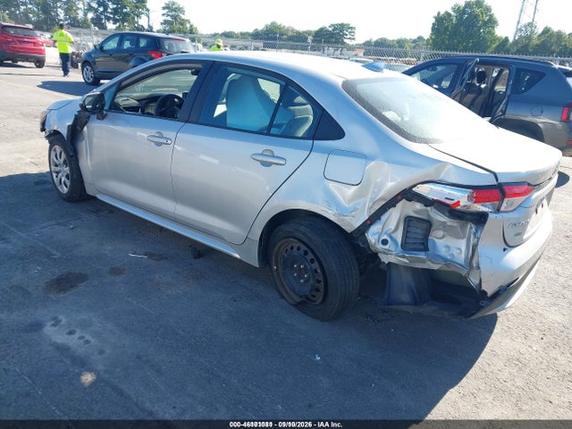 2022 TOYOTA COROLLA LE 3