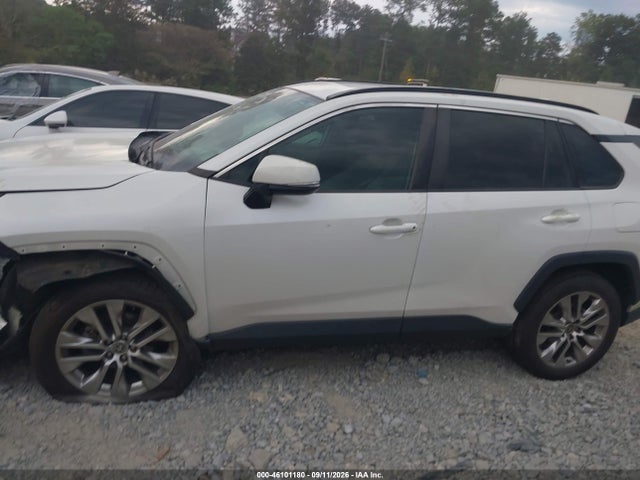 2021 TOYOTA RAV4 XLE PREMIUM 14