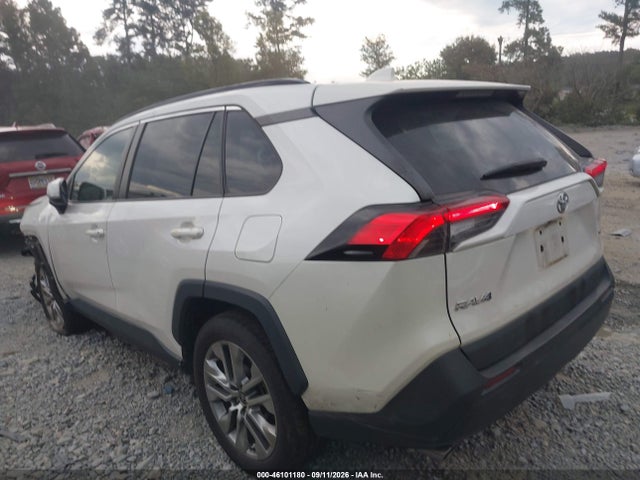 2021 TOYOTA RAV4 XLE PREMIUM 3