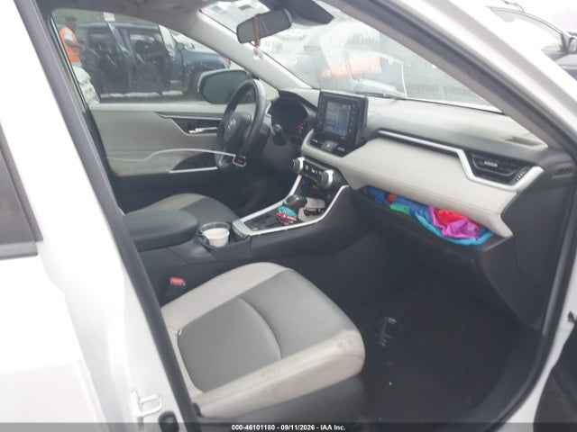2021 TOYOTA RAV4 XLE PREMIUM 5