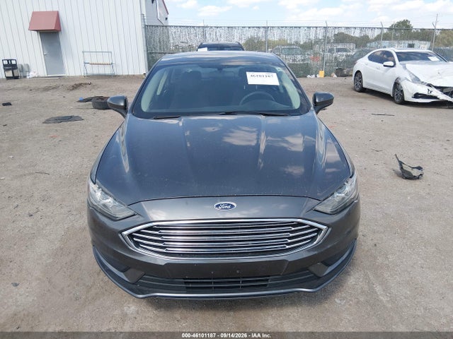 2017 FORD FUSION SE 12