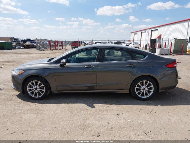 2017 FORD FUSION SE 14