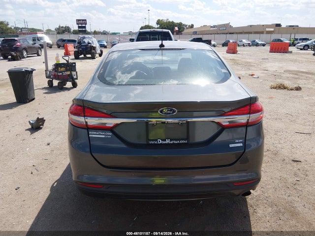 2017 FORD FUSION SE 16