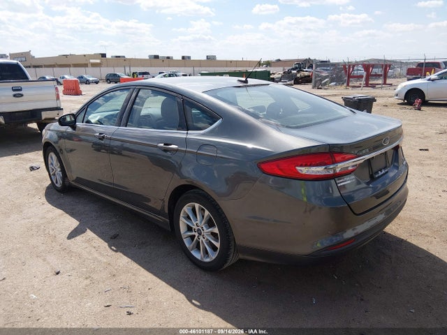 2017 FORD FUSION SE 3