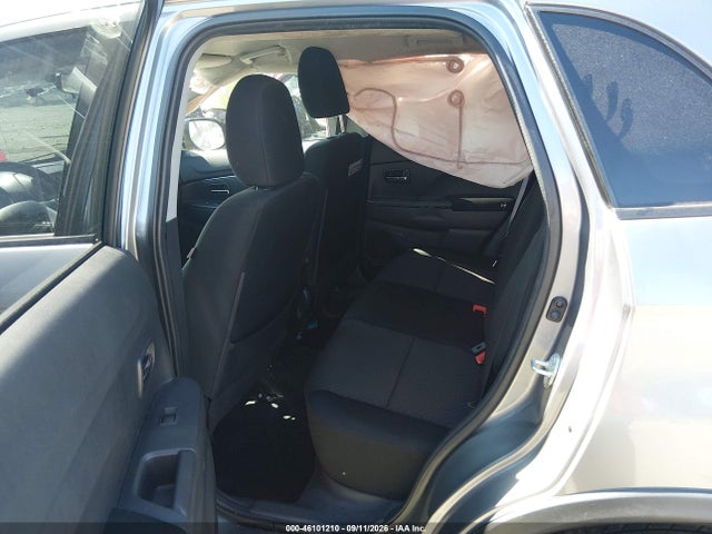 2018 MITSUBISHI OUTLANDER SPORT 2.0 LE 8