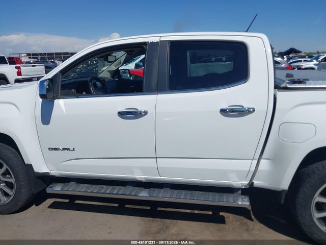 2017 GMC CANYON DENALI 14