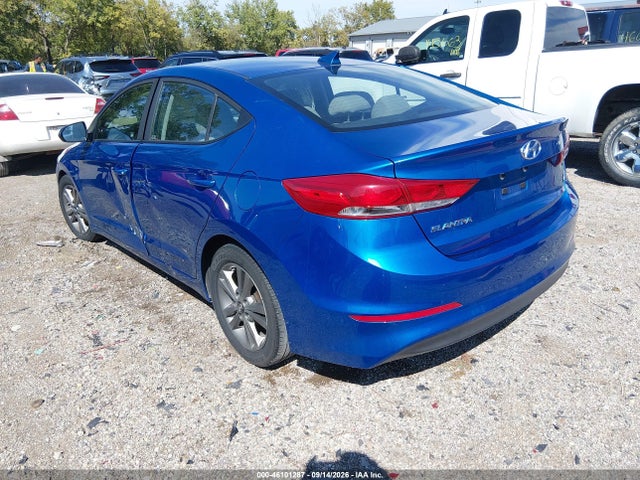 2017 HYUNDAI ELANTRA SE 3