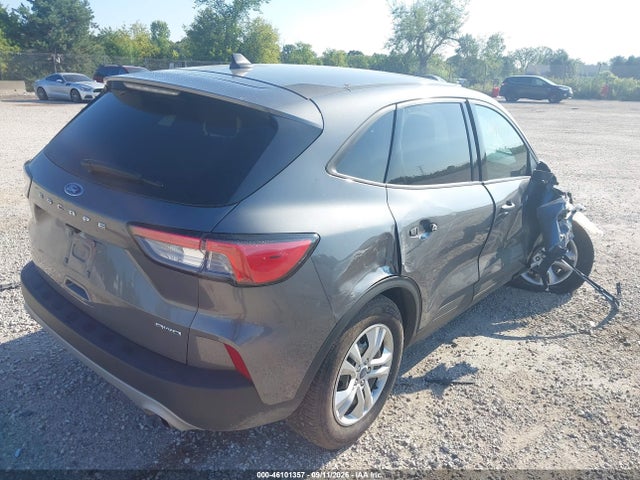 2022 FORD ESCAPE S 4
