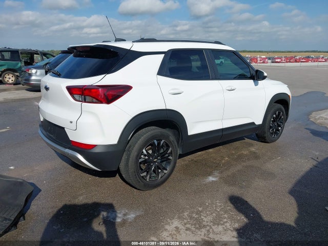2022 CHEVROLET TRAILBLAZER AWD LT 4