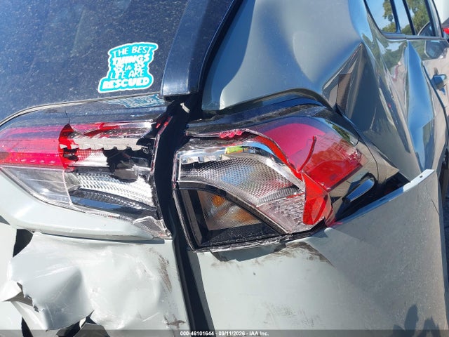 2023 TOYOTA RAV4 HYBRID XLE PREMIUM 6