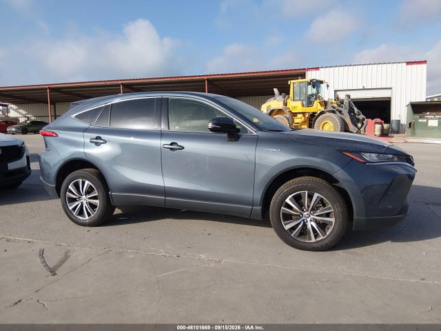 2021 TOYOTA VENZA LE 14