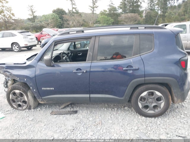 2017 JEEP RENEGADE SPORT FWD 14