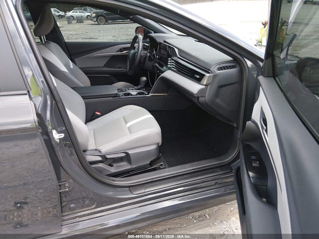 2026 TOYOTA CAMRY SE 5