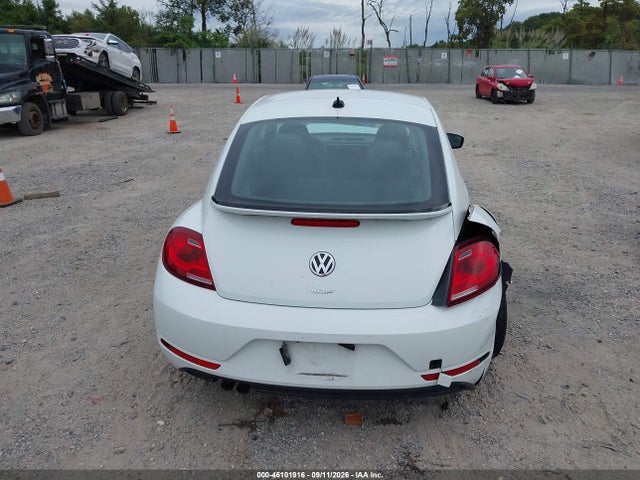 2018 VOLKSWAGEN BEETLE 2.0T COAST/2.0T S 17
