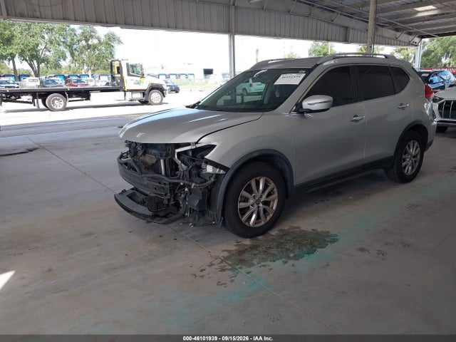 2017 NISSAN ROGUE SV 2