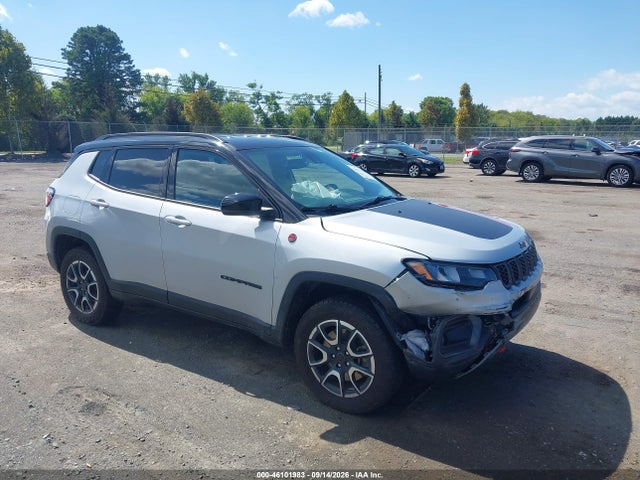 2025 Jeep Compass Trailhawk 4X4