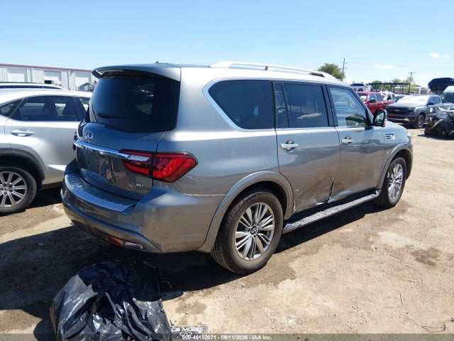 2018 INFINITI QX80 4