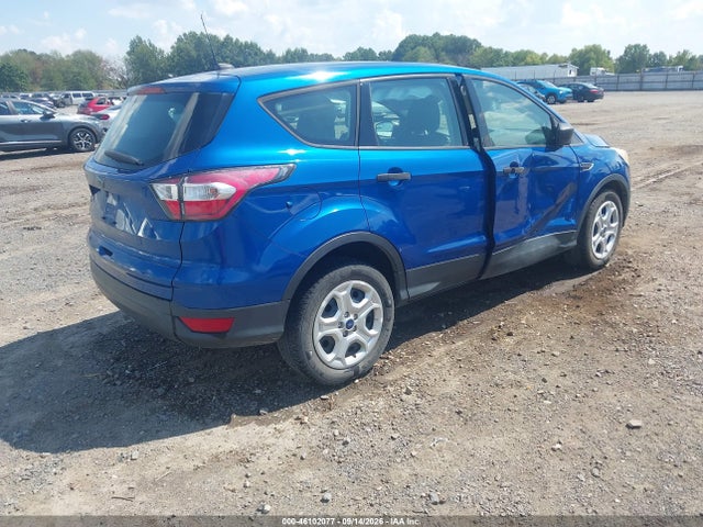 2017 FORD ESCAPE S 4