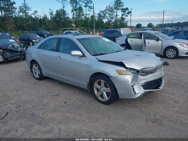 2011 TOYOTA CAMRY 