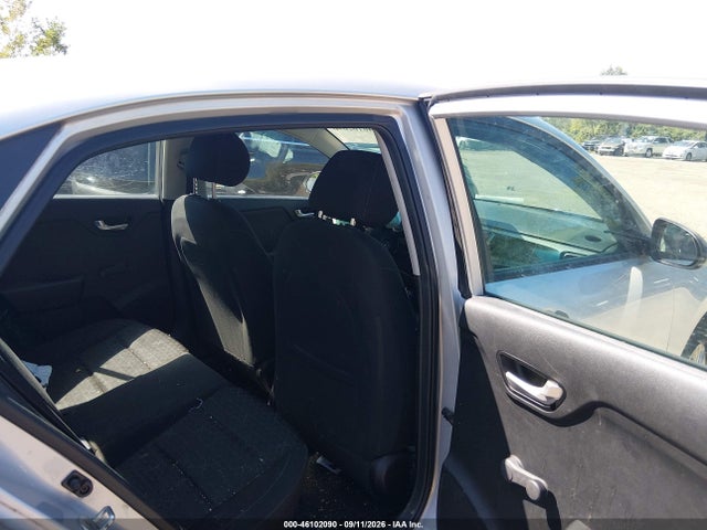 2018 KIA RIO LX 8