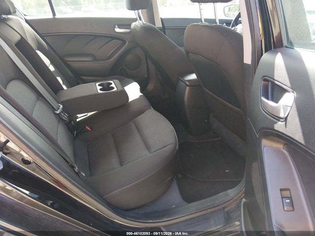 2017 KIA FORTE LX 8