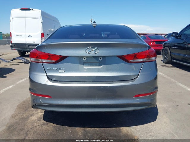 2017 HYUNDAI ELANTRA SE 16
