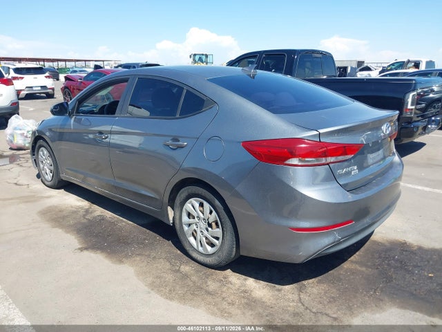 2017 HYUNDAI ELANTRA SE 3