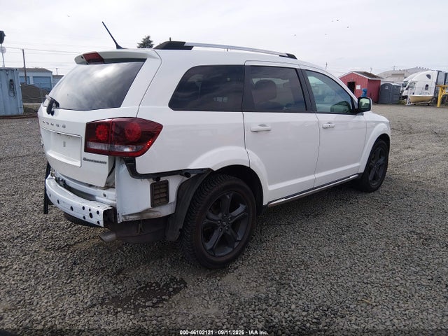 2018 DODGE JOURNEY CROSSROAD AWD 4