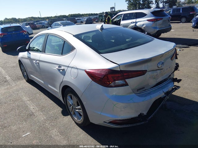 2019 HYUNDAI ELANTRA SEL 3