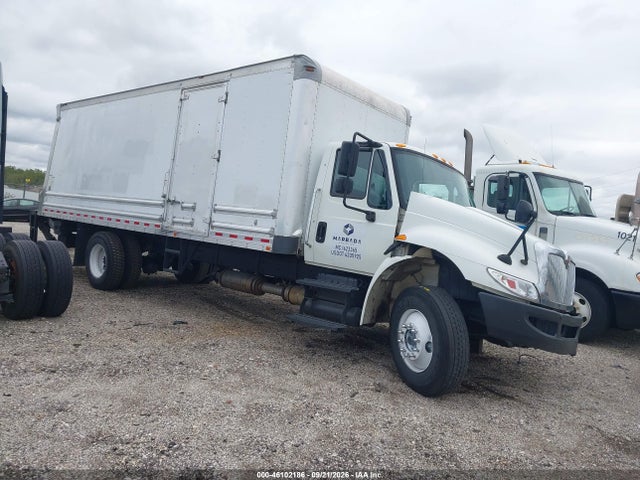 2017 INTERNATIONAL DURASTAR 4300 
