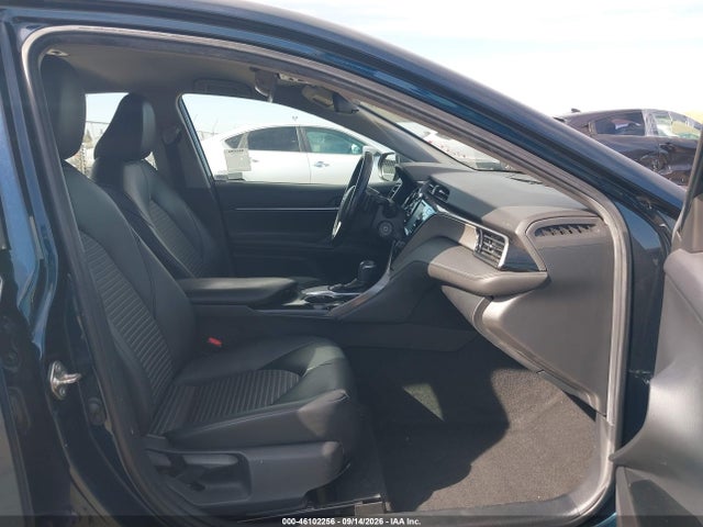 2019 TOYOTA CAMRY SE 5