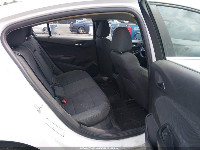 2018 CHEVROLET CRUZE LT AUTO 8