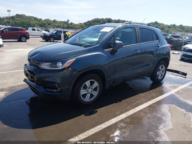 2021 CHEVROLET TRAX AWD LT 2