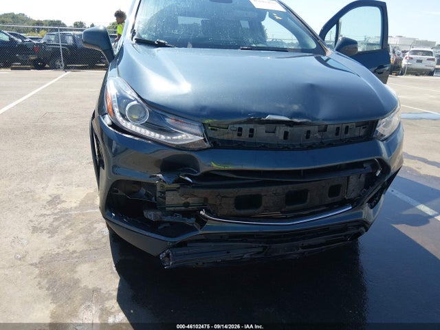 2021 CHEVROLET TRAX AWD LT 6