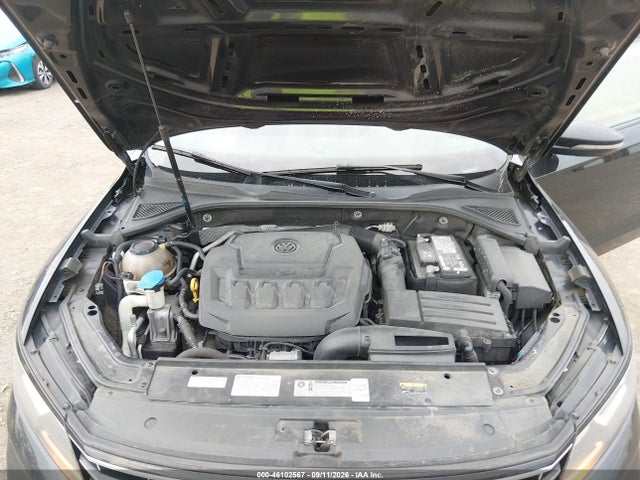 2018 VOLKSWAGEN PASSAT 2.0T R-LINE/2.0T S 10