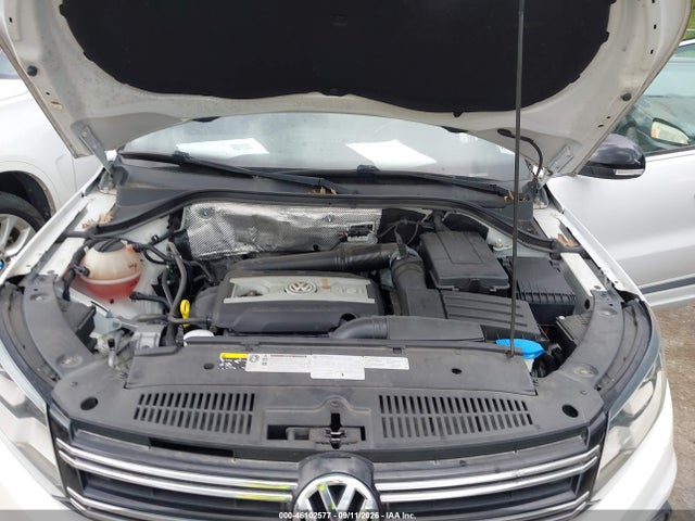 2017 VOLKSWAGEN TIGUAN 2.0T SPORT 10