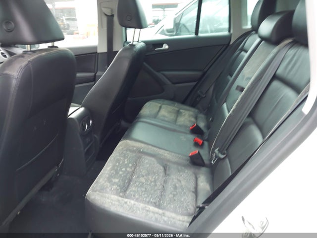 2017 VOLKSWAGEN TIGUAN 2.0T SPORT 8