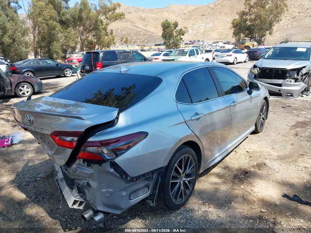 2023 TOYOTA CAMRY SE 4