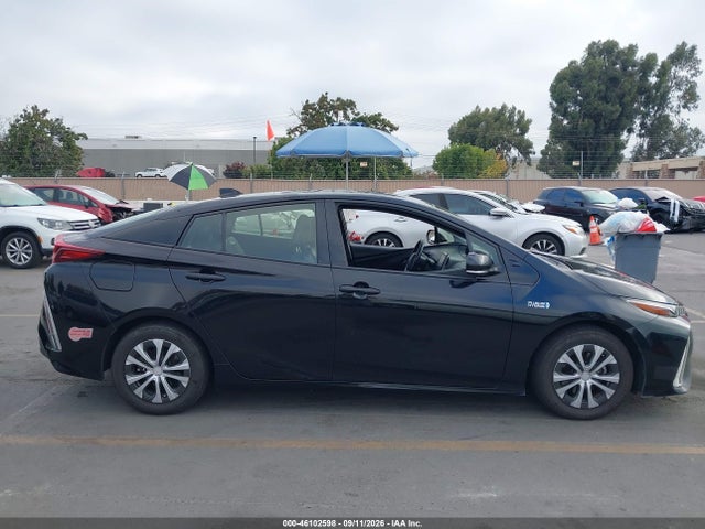 2020 TOYOTA PRIUS PRIME XLE 13