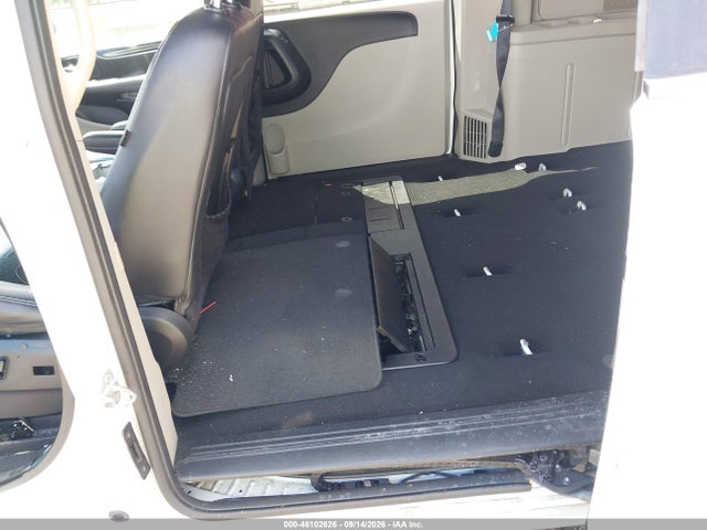 2017 DODGE GRAND CARAVAN SXT 8